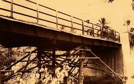 Rehabilitasi Jembatan Beton Cibunar oleh CV. Tri Daya 2
